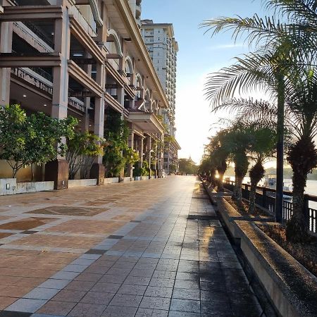 Kenyalang Emerald Riverine Resort Homestay Kuching Exterior foto